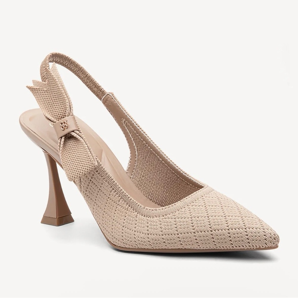 EverLush Bowknot Pointed Toe Heeled Slingback